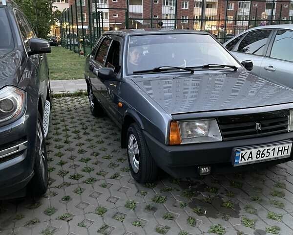 Сірий ВАЗ 21099, об'ємом двигуна 1.6 л та пробігом 113 тис. км за 2400 $, фото 1 на Automoto.ua