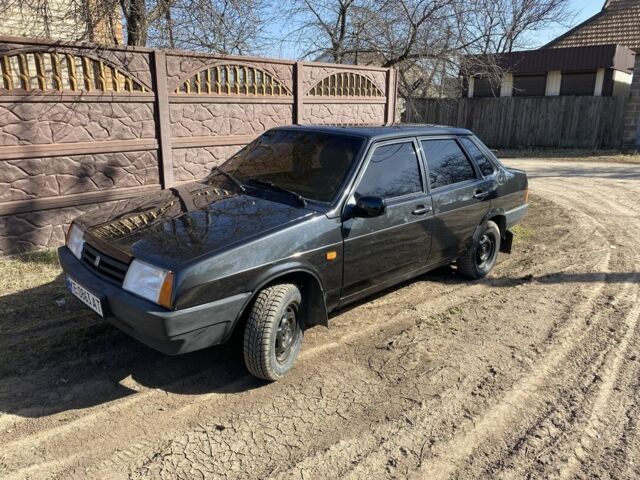 Серый ВАЗ 21099, объемом двигателя 1.6 л и пробегом 200 тыс. км за 2400 $, фото 1 на Automoto.ua