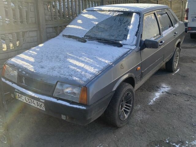 Серый ВАЗ 21099, объемом двигателя 1.6 л и пробегом 105 тыс. км за 500 $, фото 1 на Automoto.ua