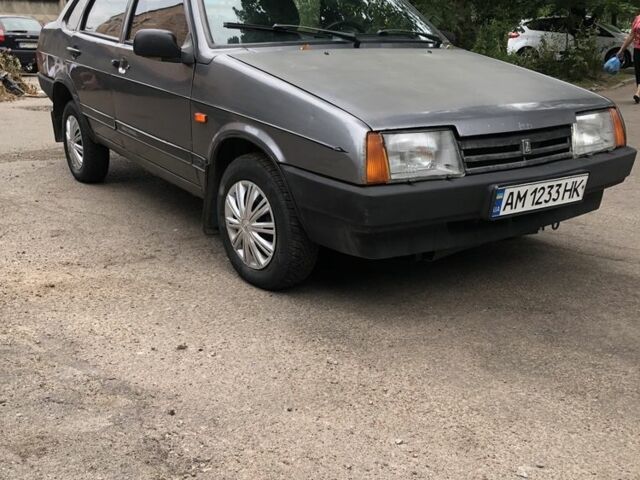 Сірий ВАЗ 21099, об'ємом двигуна 1.5 л та пробігом 200 тис. км за 1202 $, фото 1 на Automoto.ua