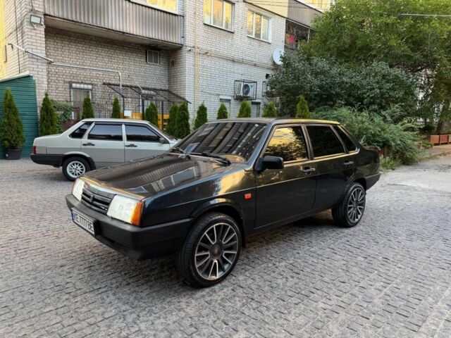 Сірий ВАЗ 21099, об'ємом двигуна 1.6 л та пробігом 60 тис. км за 2901 $, фото 1 на Automoto.ua