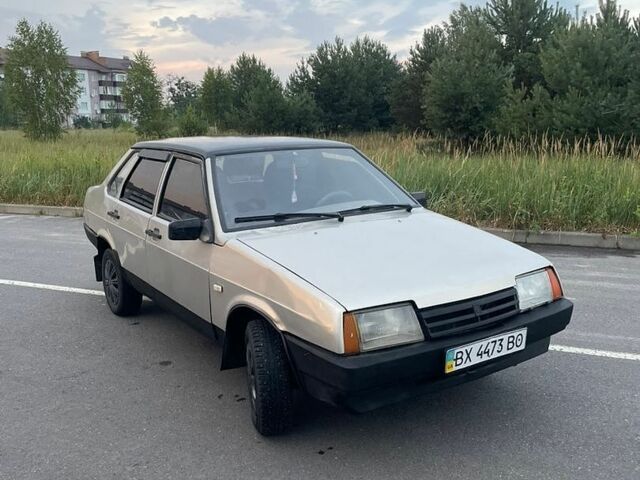 Сірий ВАЗ 21099, об'ємом двигуна 1.6 л та пробігом 182 тис. км за 450 $, фото 1 на Automoto.ua