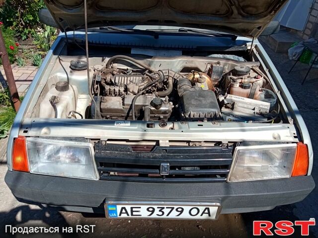 Сірий ВАЗ 21099, об'ємом двигуна 1.6 л та пробігом 180 тис. км за 2800 $, фото 1 на Automoto.ua