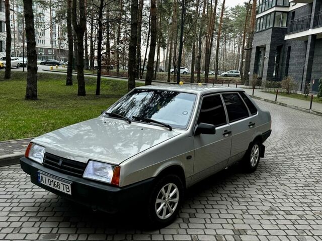 Сірий ВАЗ 21099, об'ємом двигуна 1.6 л та пробігом 160 тис. км за 2350 $, фото 1 на Automoto.ua