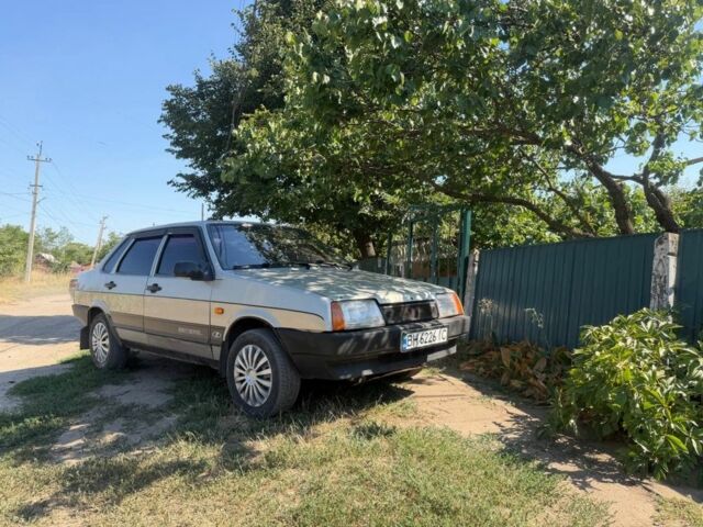 Сірий ВАЗ 21099, об'ємом двигуна 1.6 л та пробігом 150 тис. км за 1951 $, фото 1 на Automoto.ua