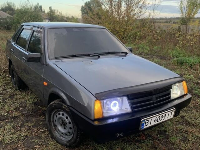 Сірий ВАЗ 21099, об'ємом двигуна 1.6 л та пробігом 391 тис. км за 1301 $, фото 1 на Automoto.ua