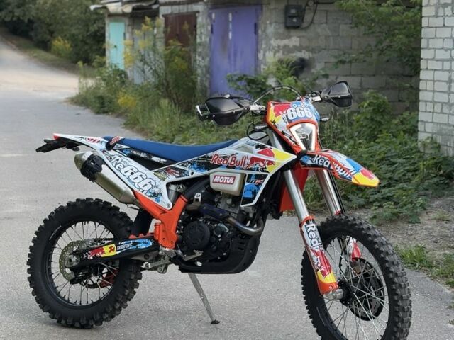 Серый ВАЗ 21099, объемом двигателя 1.6 л и пробегом 250 тыс. км за 703 $, фото 1 на Automoto.ua