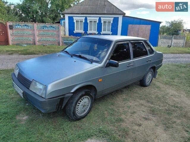 Серый ВАЗ 21099, объемом двигателя 1.6 л и пробегом 200 тыс. км за 1796 $, фото 1 на Automoto.ua