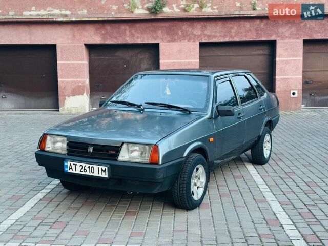 Сірий ВАЗ 21099, об'ємом двигуна 1.6 л та пробігом 155 тис. км за 1050 $, фото 1 на Automoto.ua