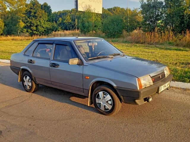 Сірий ВАЗ 21099, об'ємом двигуна 1.6 л та пробігом 350 тис. км за 3100 $, фото 1 на Automoto.ua