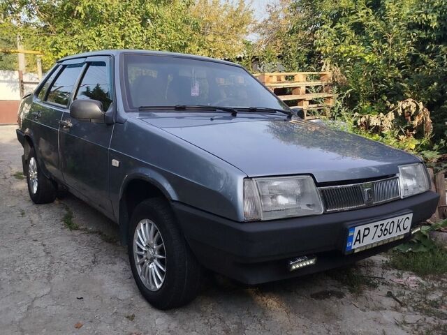 Сірий ВАЗ 21099, об'ємом двигуна 1.5 л та пробігом 147 тис. км за 1800 $, фото 1 на Automoto.ua