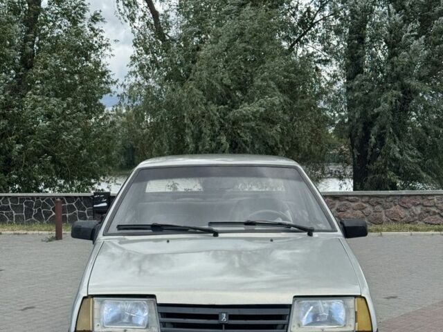 Сірий ВАЗ 21099, об'ємом двигуна 1.5 л та пробігом 300 тис. км за 750 $, фото 1 на Automoto.ua