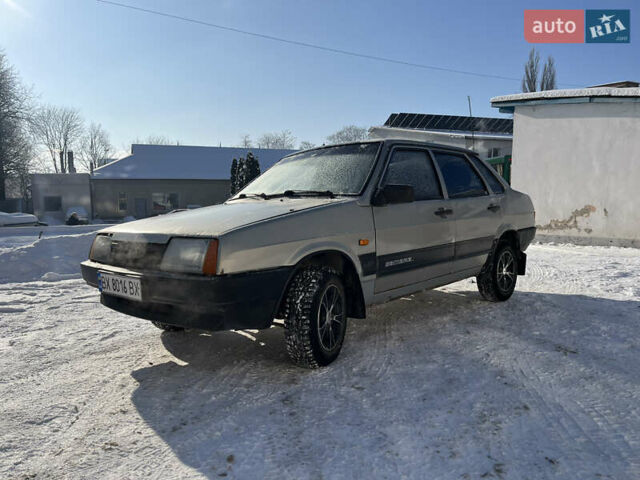 Серый ВАЗ 21099, объемом двигателя 1.5 л и пробегом 250 тыс. км за 1250 $, фото 1 на Automoto.ua