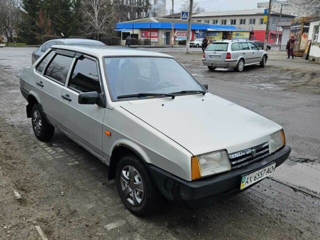 Сірий ВАЗ 21099, об'ємом двигуна 1.5 л та пробігом 200 тис. км за 1100 $, фото 1 на Automoto.ua