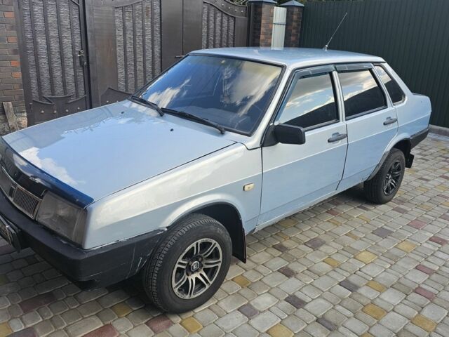 Сірий ВАЗ 21099, об'ємом двигуна 1 л та пробігом 342 тис. км за 2600 $, фото 1 на Automoto.ua