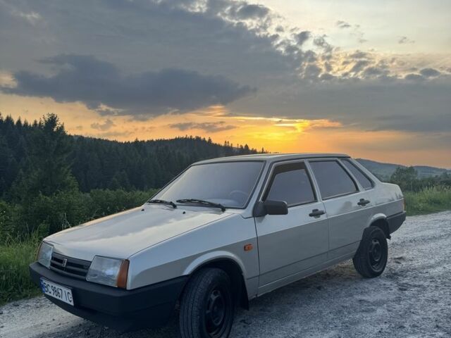 Серый ВАЗ 21099, объемом двигателя 1.6 л и пробегом 188 тыс. км за 2100 $, фото 1 на Automoto.ua