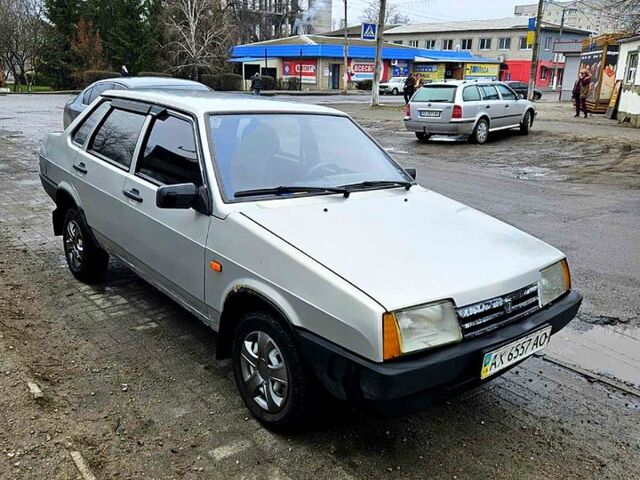 Серый ВАЗ 21099, объемом двигателя 1.5 л и пробегом 0 тыс. км за 1100 $, фото 1 на Automoto.ua