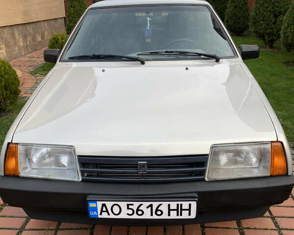 Сірий ВАЗ 21099, об'ємом двигуна 1.6 л та пробігом 110 тис. км за 2300 $, фото 1 на Automoto.ua