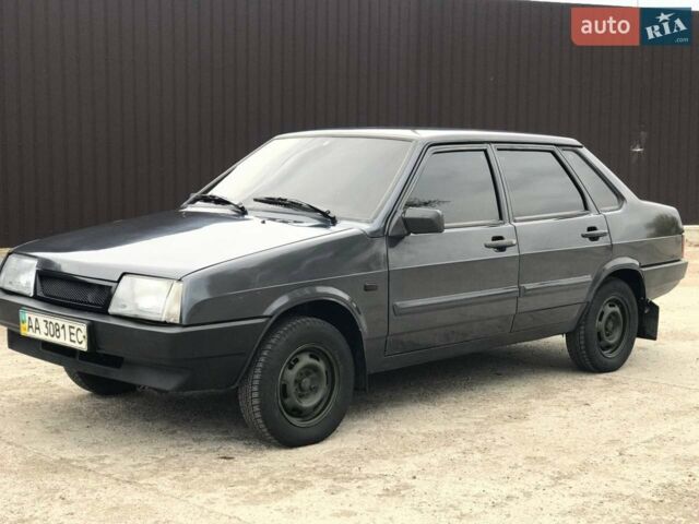 Сірий ВАЗ 21099, об'ємом двигуна 1.6 л та пробігом 300 тис. км за 2000 $, фото 1 на Automoto.ua