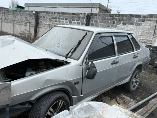 Сірий ВАЗ 21099, об'ємом двигуна 1.6 л та пробігом 180 тис. км за 650 $, фото 1 на Automoto.ua