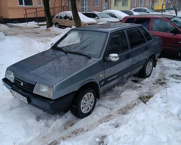 Серый ВАЗ 21099, объемом двигателя 1.6 л и пробегом 192 тыс. км за 1700 $, фото 1 на Automoto.ua