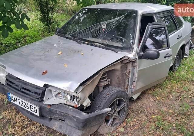 Сірий ВАЗ 21099, об'ємом двигуна 1.6 л та пробігом 200 тис. км за 500 $, фото 1 на Automoto.ua