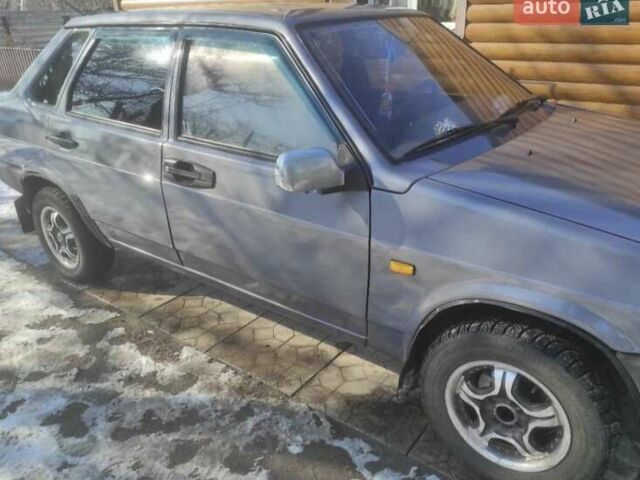 Серый ВАЗ 21099, объемом двигателя 1.6 л и пробегом 270 тыс. км за 1550 $, фото 1 на Automoto.ua