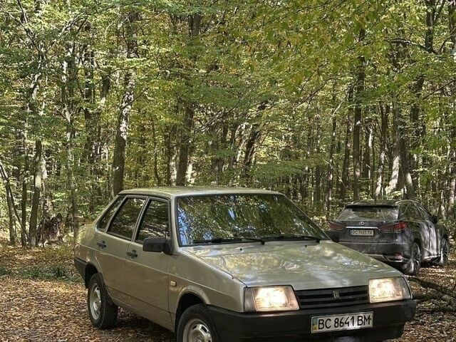 Сірий ВАЗ 21099, об'ємом двигуна 1.6 л та пробігом 195 тис. км за 1599 $, фото 1 на Automoto.ua