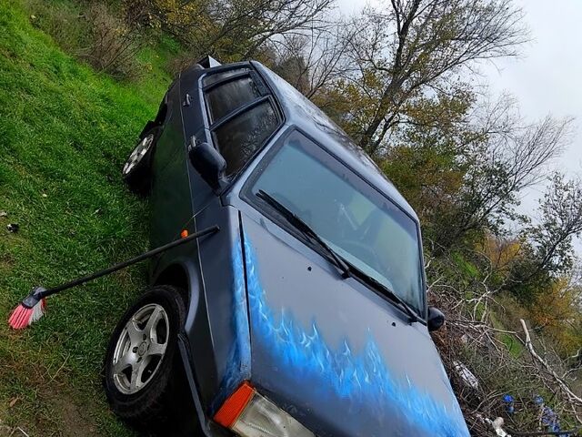 Сірий ВАЗ 21099, об'ємом двигуна 1.6 л та пробігом 200 тис. км за 1000 $, фото 1 на Automoto.ua