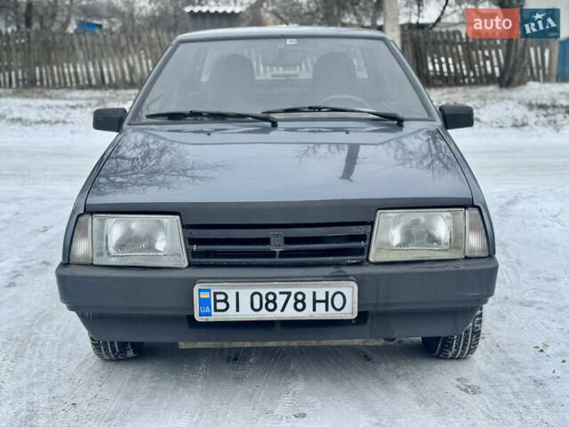 Сірий ВАЗ 21099, об'ємом двигуна 1.6 л та пробігом 200 тис. км за 1999 $, фото 1 на Automoto.ua
