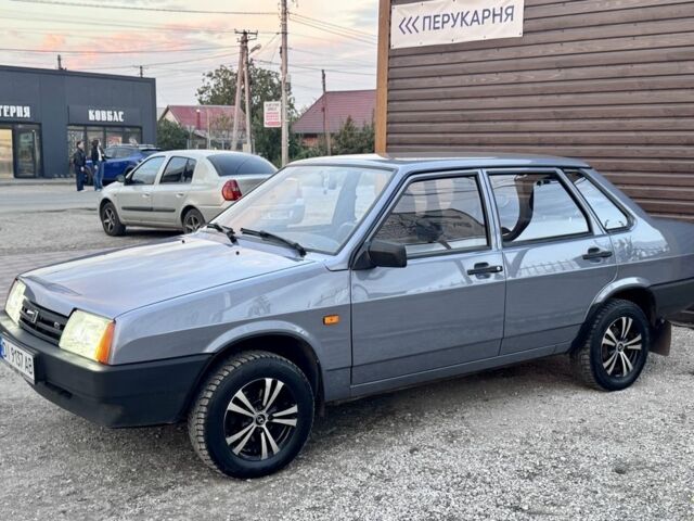 Серый ВАЗ 21099, объемом двигателя 1.6 л и пробегом 87 тыс. км за 2961 $, фото 1 на Automoto.ua