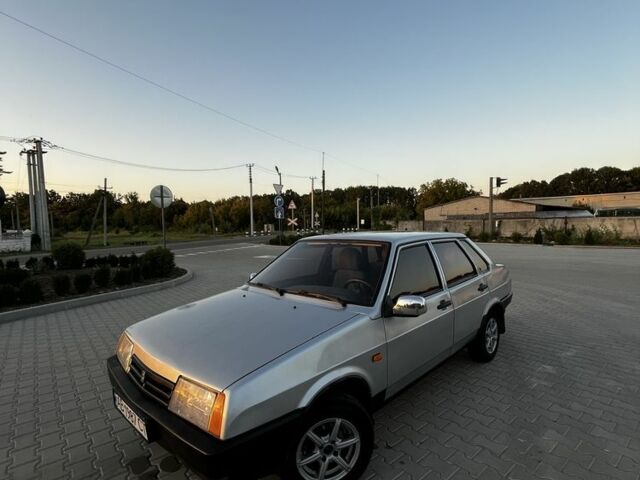 Сірий ВАЗ 21099, об'ємом двигуна 1.6 л та пробігом 161 тис. км за 1850 $, фото 1 на Automoto.ua
