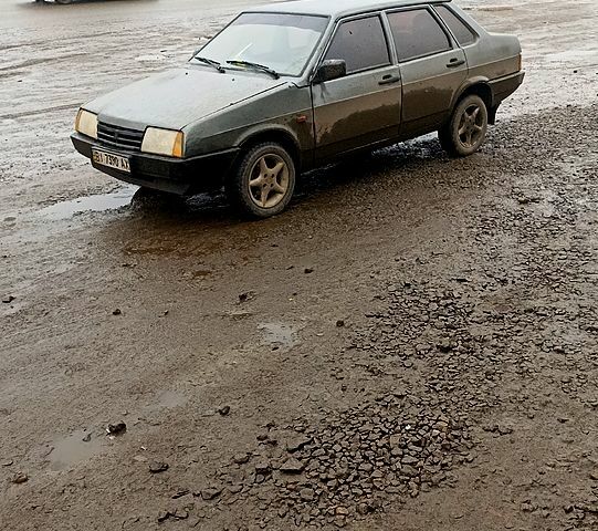 Сірий ВАЗ 21099, об'ємом двигуна 1.6 л та пробігом 174 тис. км за 1750 $, фото 1 на Automoto.ua