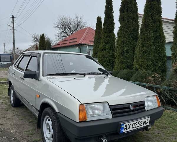 Серый ВАЗ 21099, объемом двигателя 1.6 л и пробегом 44 тыс. км за 4000 $, фото 1 на Automoto.ua