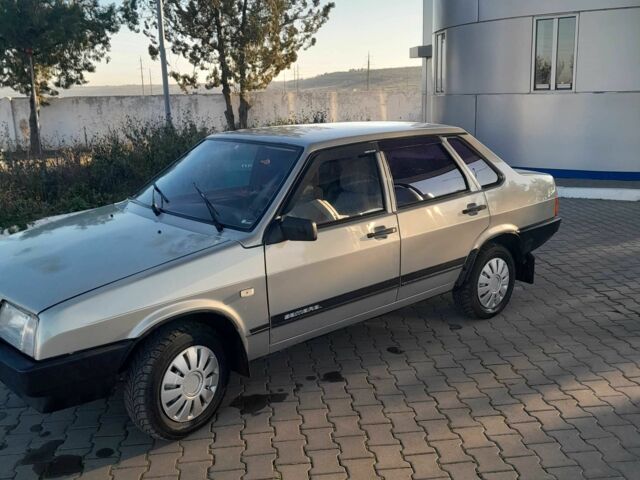 Серый ВАЗ 21099, объемом двигателя 1.6 л и пробегом 133 тыс. км за 1799 $, фото 1 на Automoto.ua