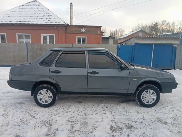 Серый ВАЗ 21099, объемом двигателя 1.6 л и пробегом 260 тыс. км за 1999 $, фото 1 на Automoto.ua