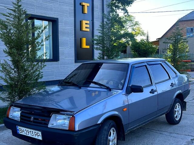 Серый ВАЗ 21099, объемом двигателя 1.6 л и пробегом 165 тыс. км за 1850 $, фото 1 на Automoto.ua