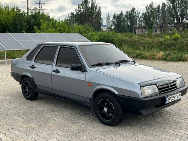 Серый ВАЗ 21099, объемом двигателя 1.6 л и пробегом 299 тыс. км за 1999 $, фото 1 на Automoto.ua