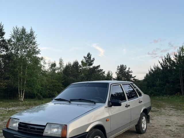Сірий ВАЗ 21099, об'ємом двигуна 1.6 л та пробігом 176 тис. км за 1550 $, фото 1 на Automoto.ua