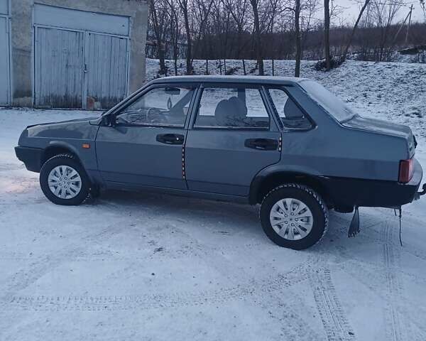 Сірий ВАЗ 21099, об'ємом двигуна 1.6 л та пробігом 200 тис. км за 2500 $, фото 1 на Automoto.ua
