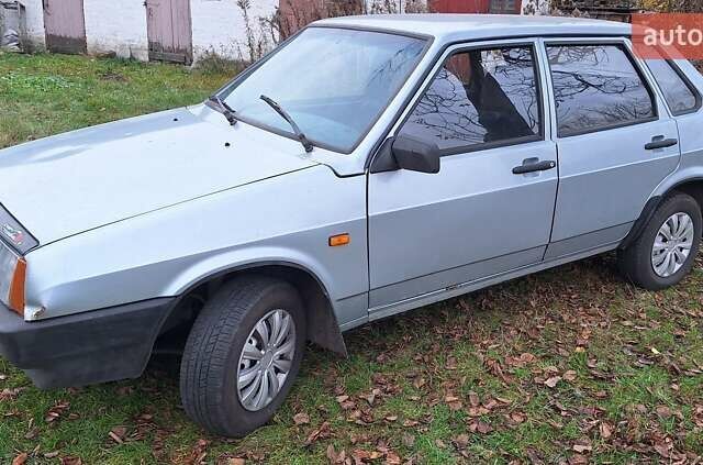 Серый ВАЗ 21099, объемом двигателя 1.6 л и пробегом 444 тыс. км за 1550 $, фото 1 на Automoto.ua