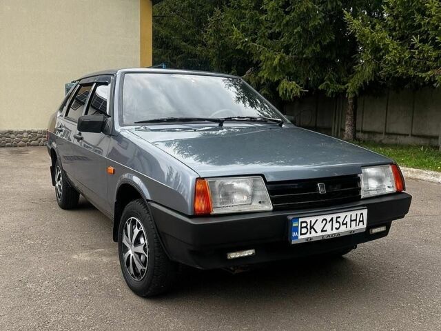 Сірий ВАЗ 21099, об'ємом двигуна 1.6 л та пробігом 87 тис. км за 2500 $, фото 1 на Automoto.ua
