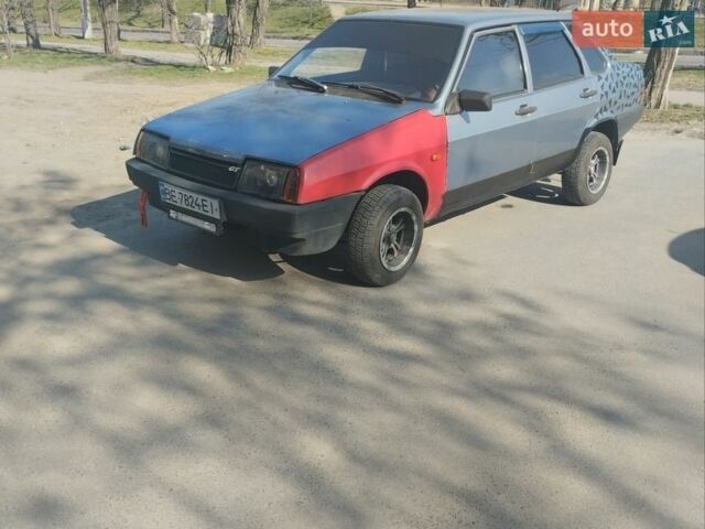 Серый ВАЗ 21099, объемом двигателя 1.6 л и пробегом 253 тыс. км за 1000 $, фото 1 на Automoto.ua