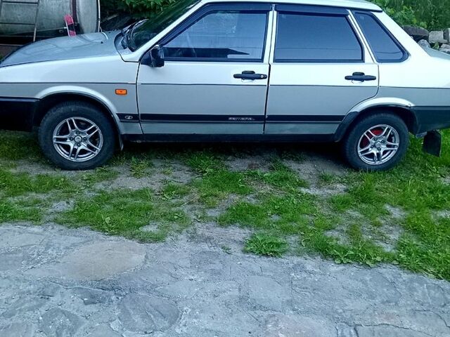 Сірий ВАЗ 21099, об'ємом двигуна 1.5 л та пробігом 1300 тис. км за 2700 $, фото 1 на Automoto.ua