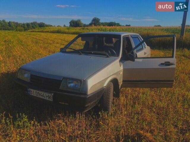 Серый ВАЗ 21099, объемом двигателя 1.6 л и пробегом 287 тыс. км за 950 $, фото 1 на Automoto.ua