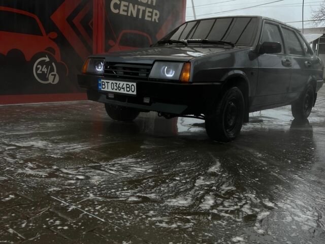 Серый ВАЗ 21099, объемом двигателя 1.6 л и пробегом 180 тыс. км за 2900 $, фото 1 на Automoto.ua