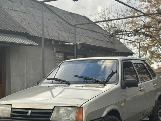 ВАЗ 21099 2008 в Хусте на Automoto.ua Серый ВАЗ 21099, объемом двигателя 0 л и пробегом 150 тыс. км за 1200 $, фото 1 на Automoto.ua