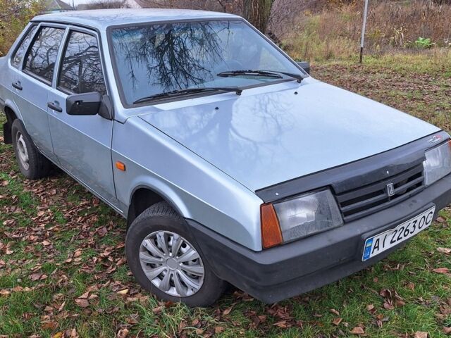 Серый ВАЗ 21099, объемом двигателя 1.6 л и пробегом 444 тыс. км за 1550 $, фото 1 на Automoto.ua
