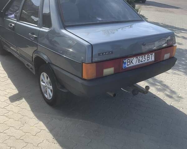 Серый ВАЗ 21099, объемом двигателя 1.6 л и пробегом 260 тыс. км за 1250 $, фото 1 на Automoto.ua