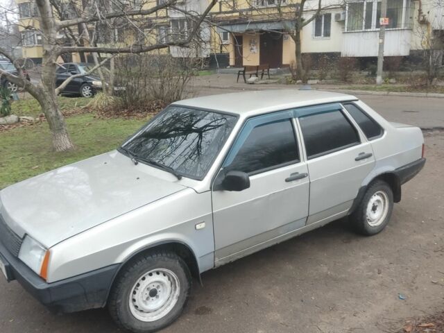Серый ВАЗ 21099, объемом двигателя 0 л и пробегом 300 тыс. км за 1500 $, фото 1 на Automoto.ua